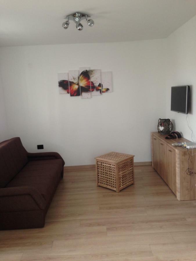 Residence4A-Appartamento Bianco ラヴニ エクステリア 写真